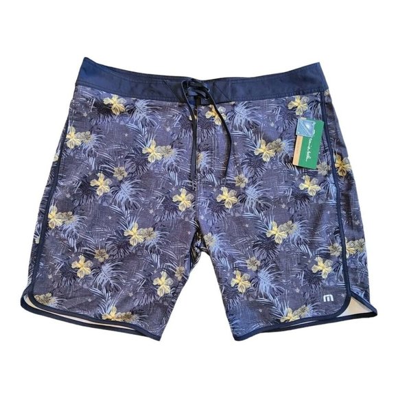 Travis Mathew Board Shorts Mens 40 Blue Floral Tropical Hawaiian Becan Ruins NEW - Picture 1 of 12
